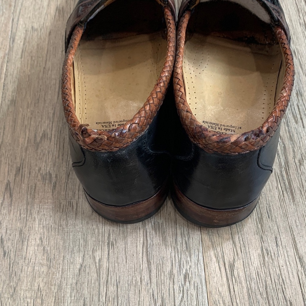 Allen Edmonds Maxfield Black and Brown Tassel Leather Loafers Size 9 - Picture 4 of 11
